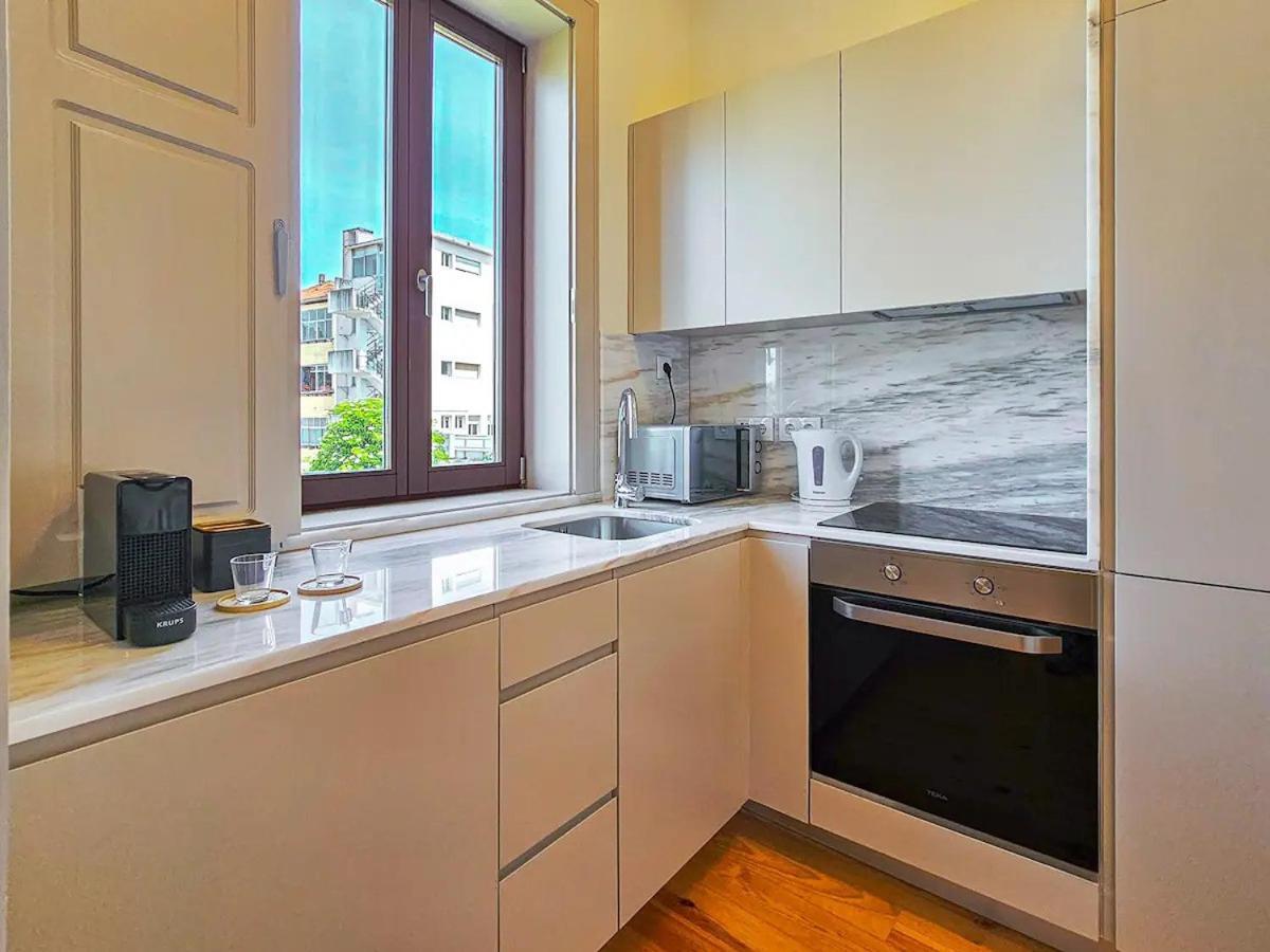 Wood Haven Luxury Duplex Downtown With Ac *