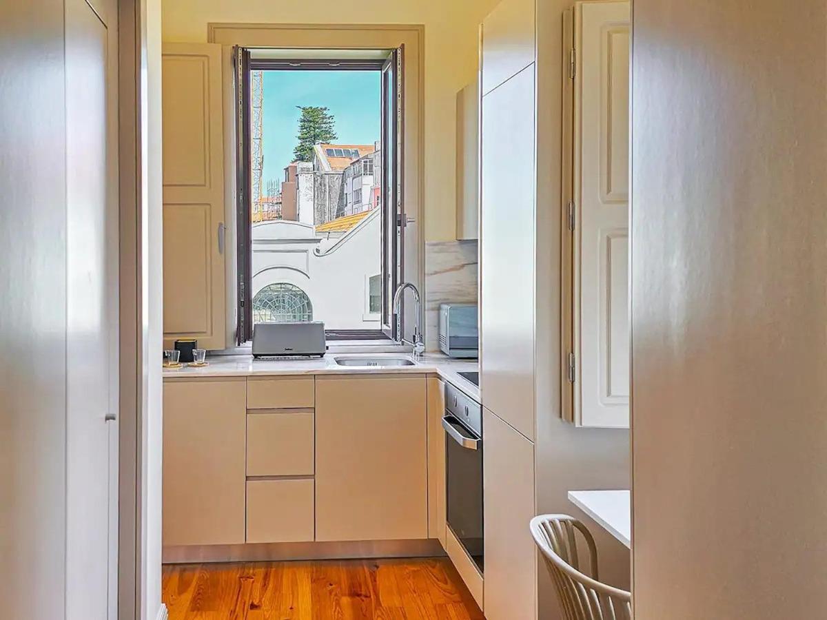 Wood Haven Luxury Duplex Downtown With Ac Apartment Porto