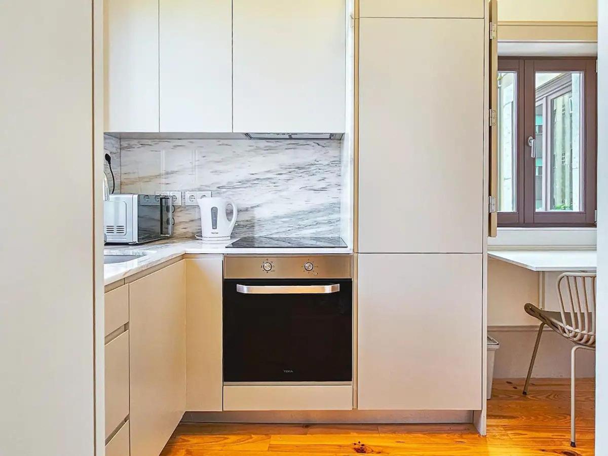 Apartment Wood Haven Luxury Duplex Downtown With Ac